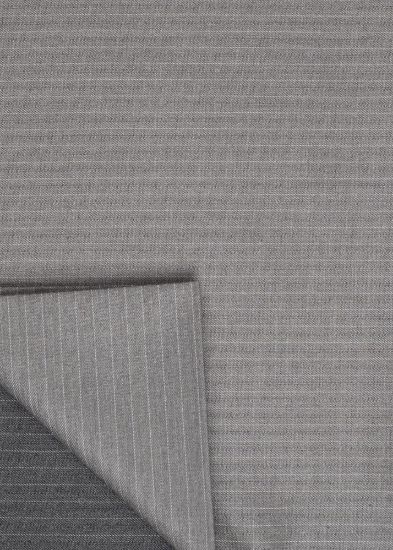 صورة قماش شتوي رجالي مقلم